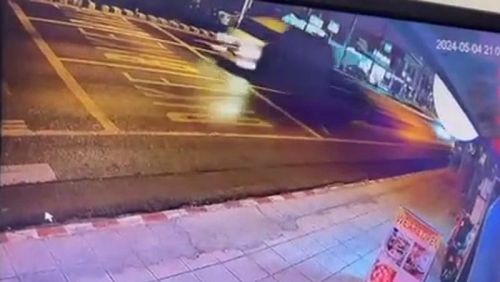 ДТП в Камале было снято несколькими камерами, но непосредственно полицейская система ССTV на месте событий в тот вечер не работала. Фото: Прислано в The Phuket News