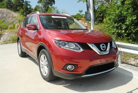 За рулем: Новый X-Trail на дорогах Пхукета