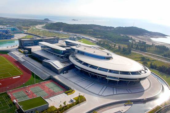 Китаец построил офис в виде корабля из Star Trek
