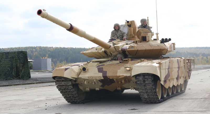 Индия покупает почти 500 российских танков Т-90