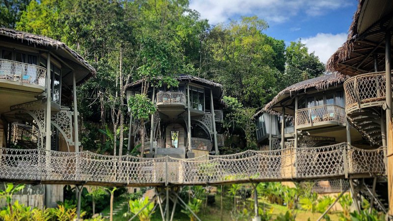 Дом среди листвы: Выходные в TreeHouse Villas на Яо-Ной