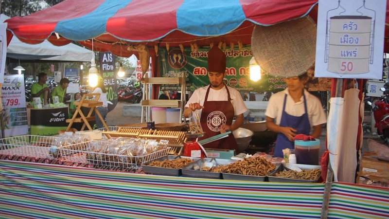 Ежегодная ярмарка еды проходит в Сапан-Хине