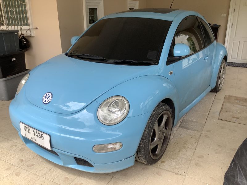 Лелеемый хозяевами VW New Beetle