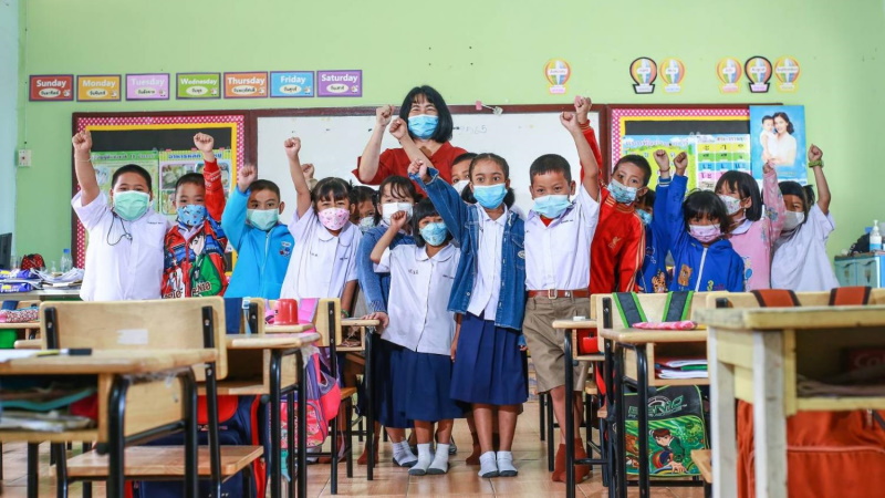 Что мешает тайским детям заканчивать начальную школу