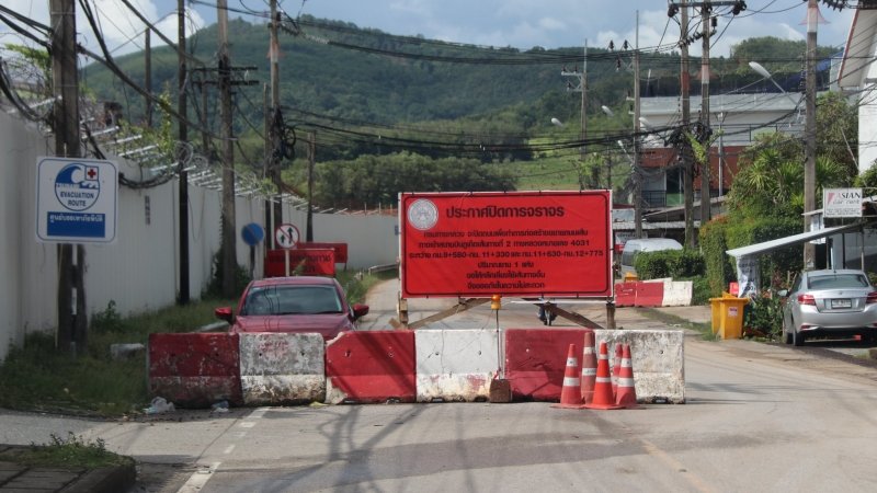 Ремонт дороги у ВПП аэропорта с самого начала выбился из графика