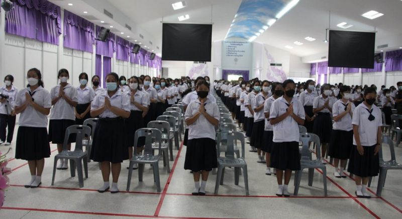 Школьники Satree Phuket School получили учебные стипендии