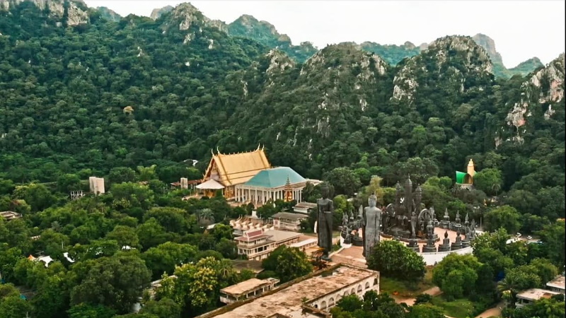 Опыт рехаба при храме Wat Tham Krabok хотят копировать в масштабах страны