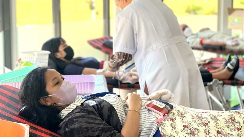 Доноров ждут на выездных пунктах приема крови в мае