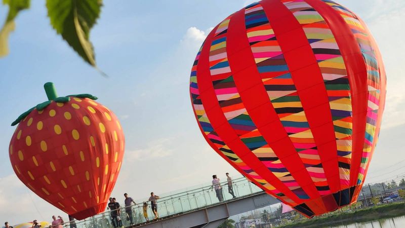 Фестиваль воздушных шаров проходит в Кхао-Лаке