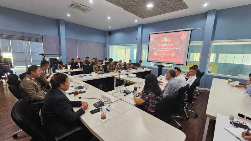 Полиция и туристические объединения провели 1 февраля отдельную встречу по безопасности туристов и соблюдению ими законов. Фото: PR Phuket