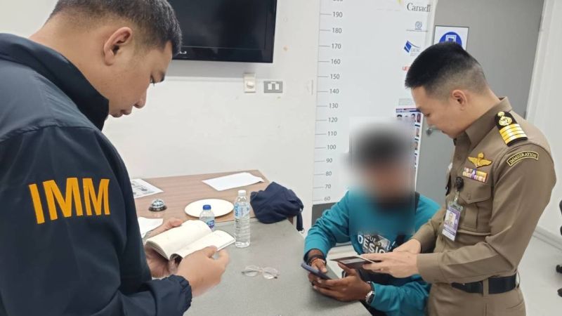 Иностранец арестован при попытке попасть на Пхукет по поддельному паспорту