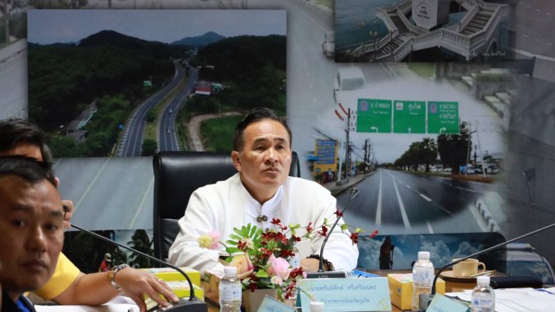 Нового губернатора ознакомили с проектом шоссе Phuket Expressway