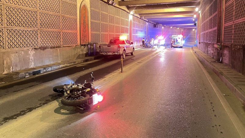 Два мотоциклиста погибли в авариях в тоннеле в Чалонге и на Bypass Rd