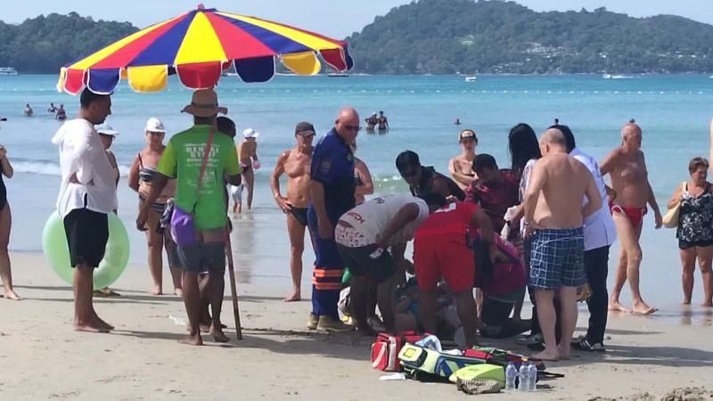 Утонувшую туристку из России вернули к жизни благодаря CPR на пляже